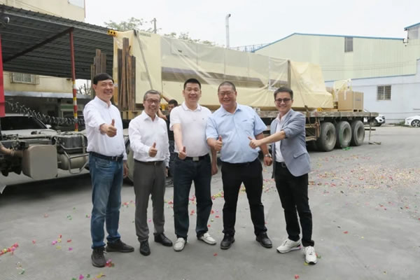 云博智造＆金田豪邁激光封邊機交付儀式成功舉辦